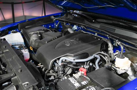 2010 toyota tacoma v6 oil type|V6 Toyota Tacoma Engine Oil Type (What You Should Use)